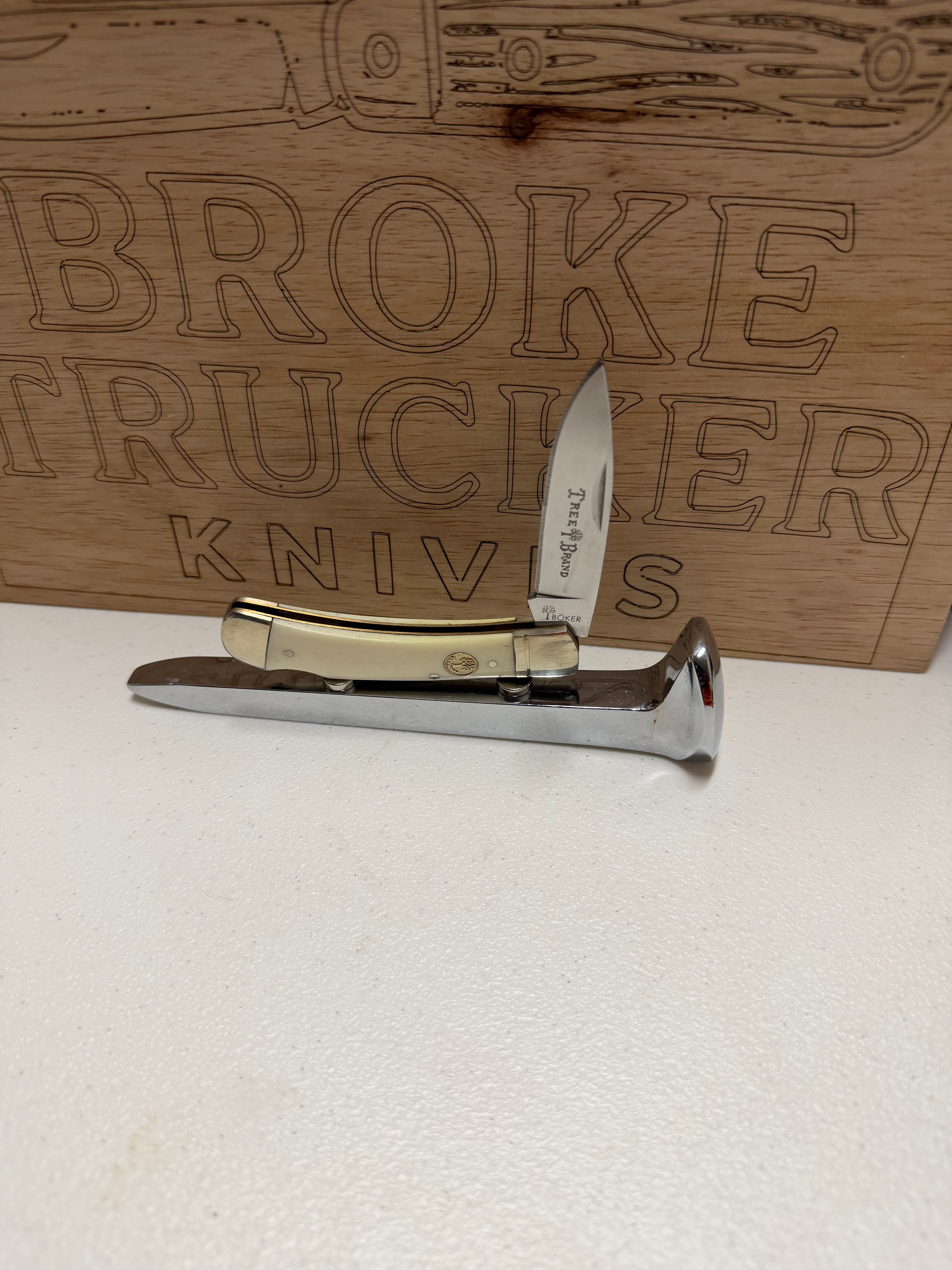 Boker White Smooth Bone Lockback